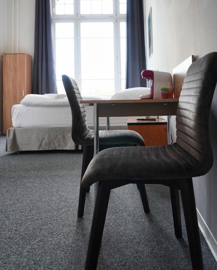 Motel Home Wittenau Berlin Exterior photo