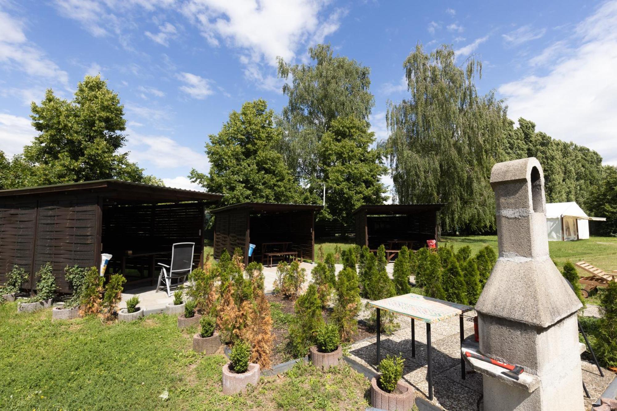 Motel Home Wittenau Berlin Exterior photo